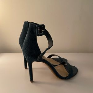 Forever 21 Navy denim heels